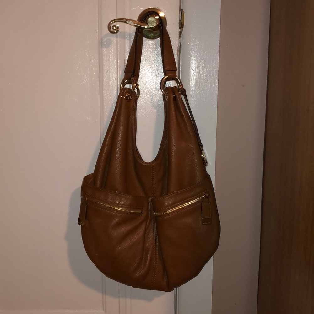 Michael Kors Large Hobo Bag in Luggage
